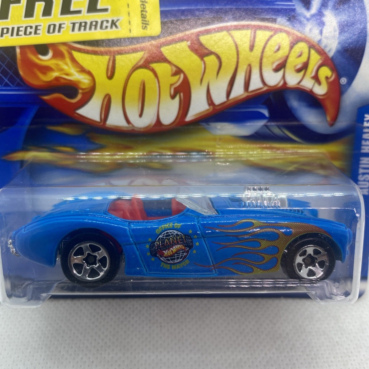 Hot Wheels Austin-Healey 2001 #197 blue die-cast car close-up in clear blister