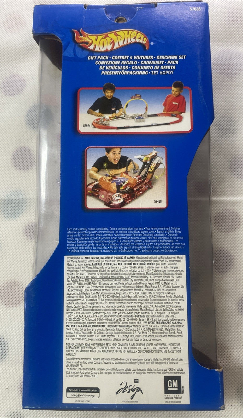 Diecast car 5-pack retail box back with Robo Zoo branding and vehicle lineup