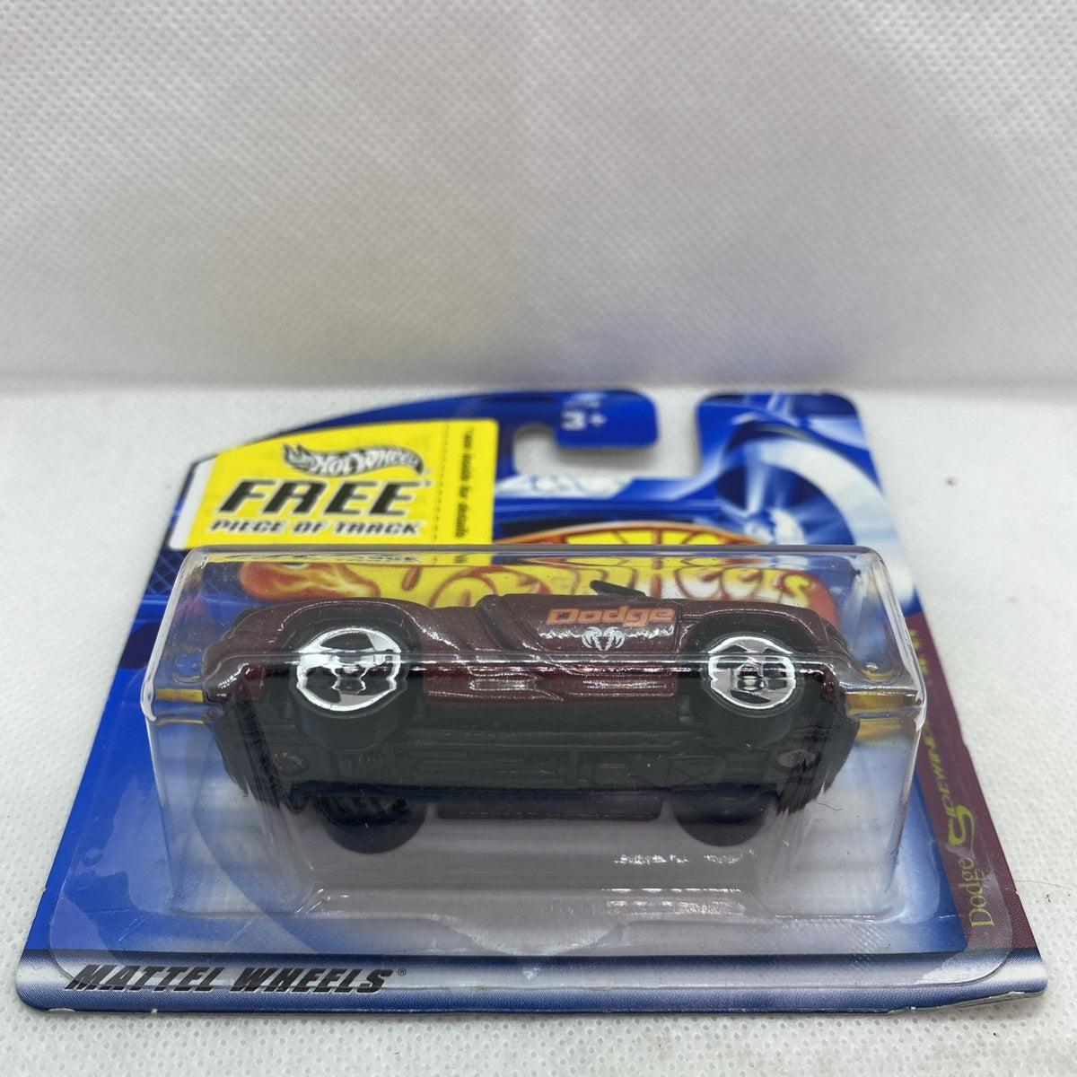 Hot Wheels Dodge Sidewinder 2001 #088 die-cast car in blister card, side view