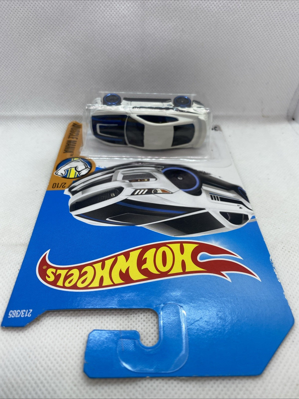 Hot Wheels die-cast GT350R 2017 car on blue card, angled view